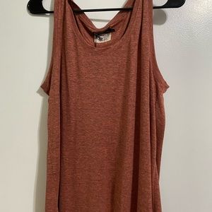 NWT Prana tank